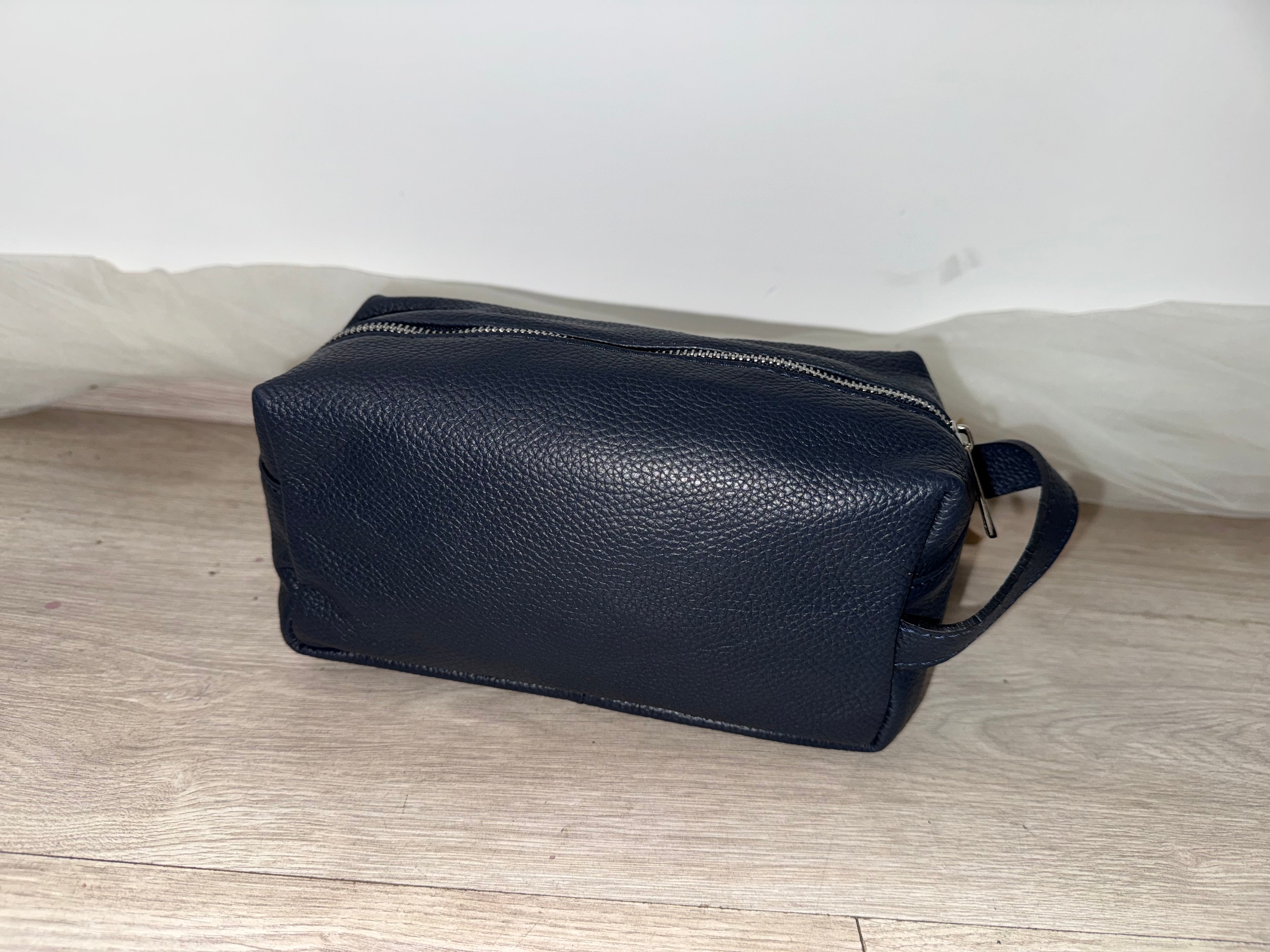 Ale clutch bag