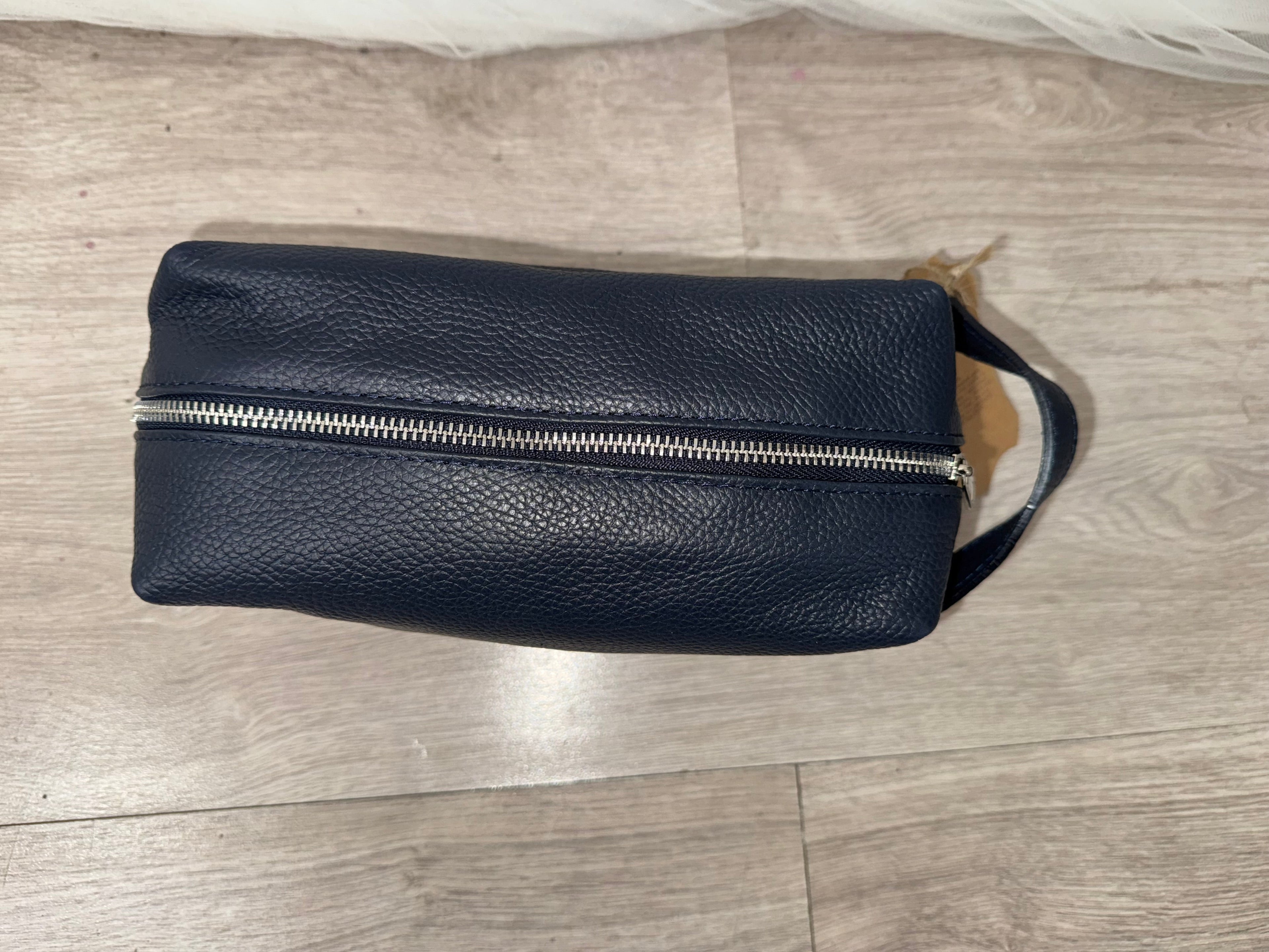 Ale clutch bag