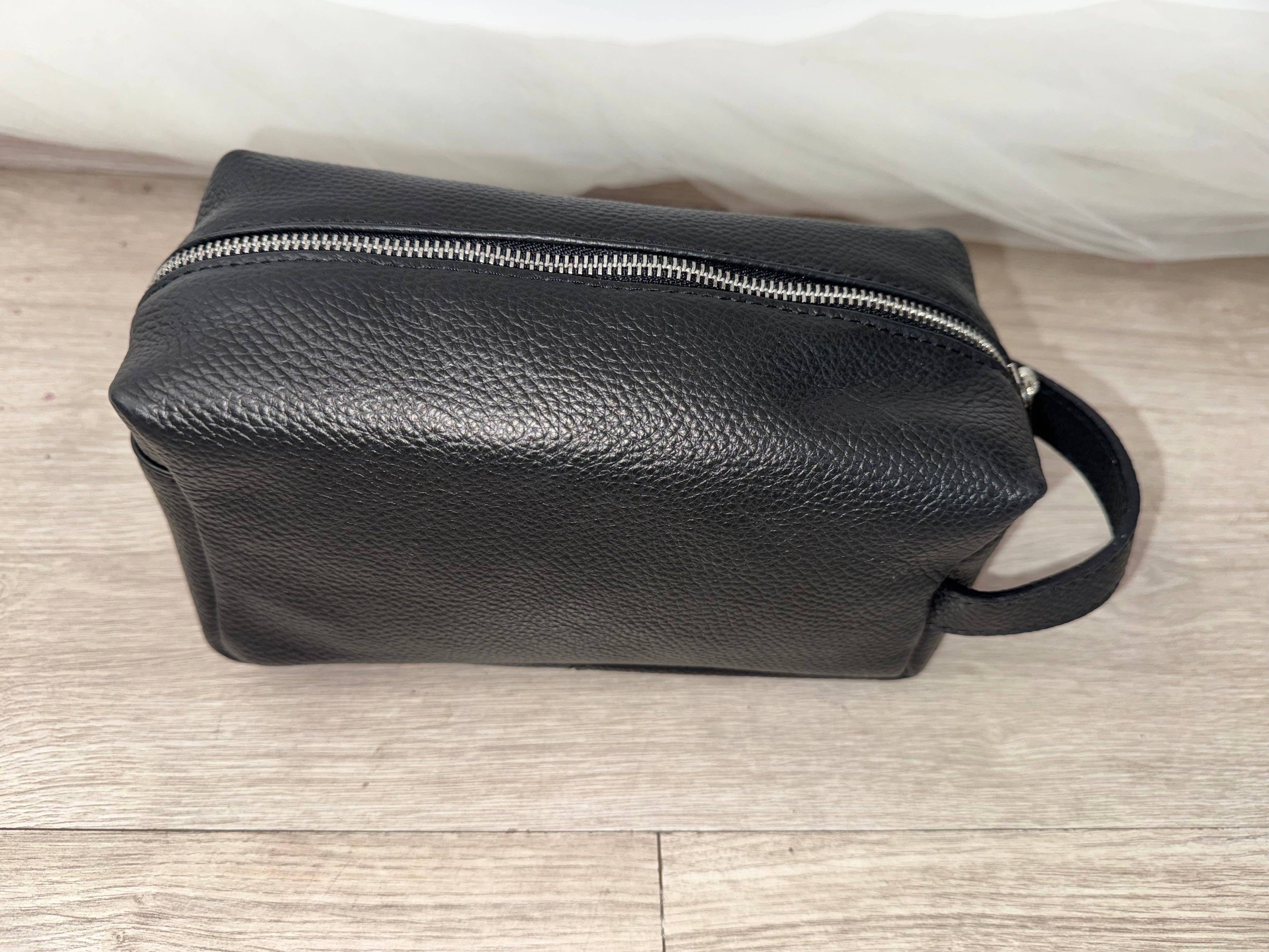 Ale clutch bag