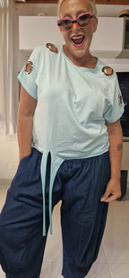 t-shirt gilda